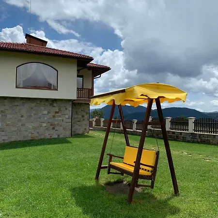 Villa чала